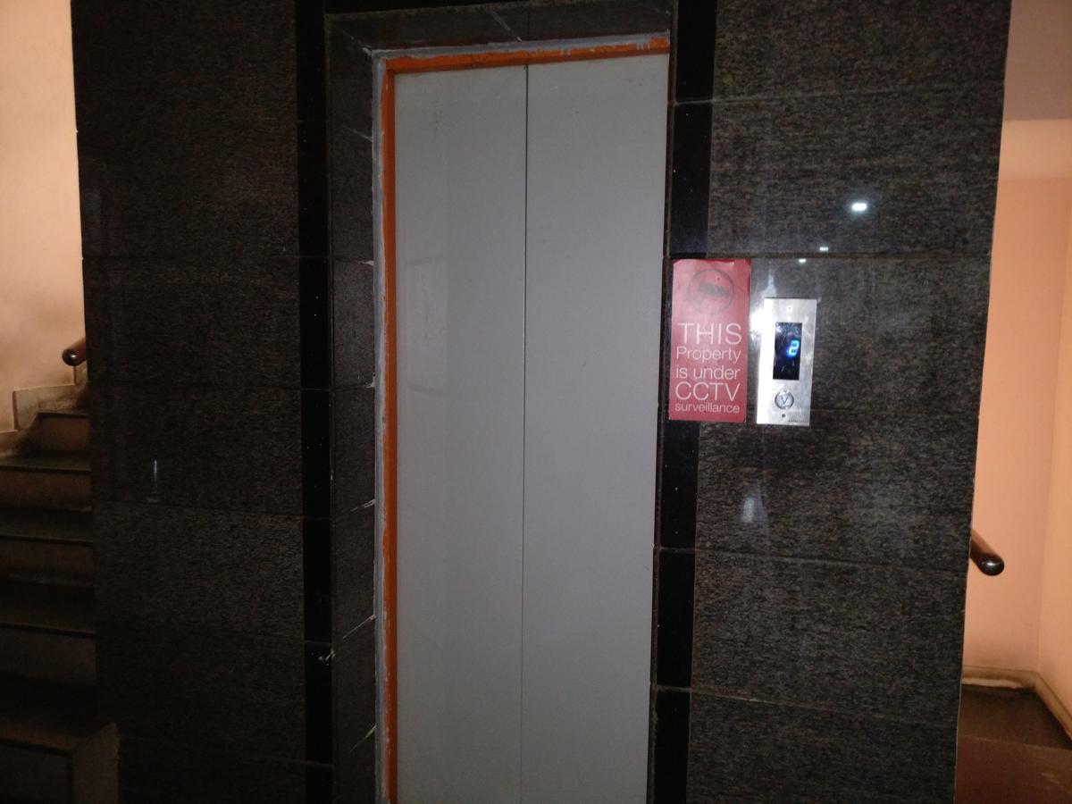 Hotel Skyland Bangalore Exterior foto